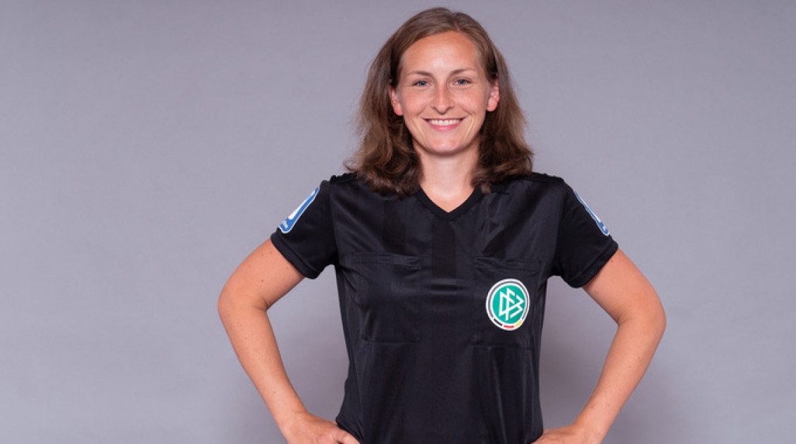 Anne-Kathrin Steudemann verabschiedet sich als Schiedsrichterin.